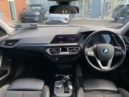 2021 BMW 1 Series - thumbnail 15