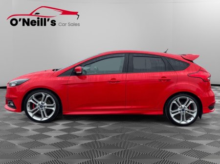 2018 Ford Focus - thumbnail 6