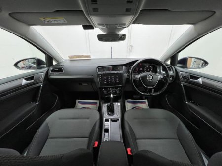 2019 Volkswagen Golf - photo 4