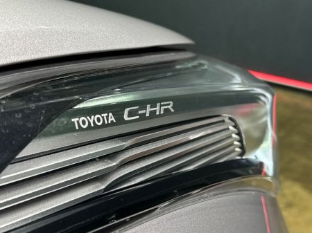 2019 Toyota C-HR - thumbnail 13