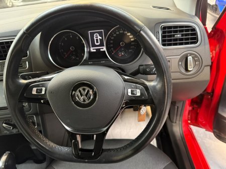 2016 Volkswagen Polo - thumbnail 9