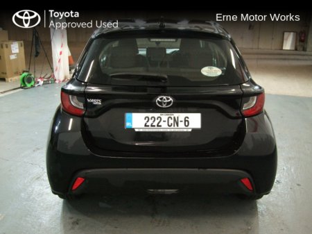 2022 Toyota Yaris YARIS 1.0 LUNA €17,995