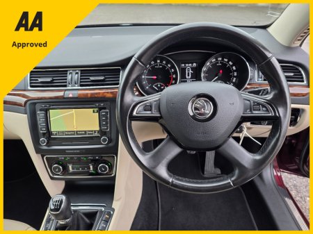 2014 Skoda Superb - thumbnail 20