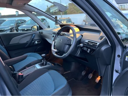 2019 Citroen C4 SpaceTourer GRAND S/TOURER 1.5 BLUE 130 FEEL 5DR 1.5BHDI 130PS €17,950 thumbnail