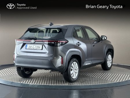 2024 Toyota Yaris Cross LUNA 4DR AUTO €28,950 thumbnail