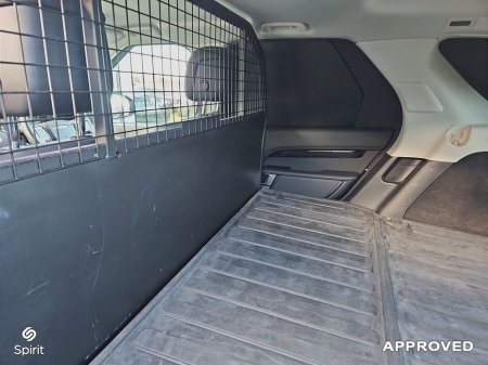 2023 Land Rover Discovery - thumbnail 5