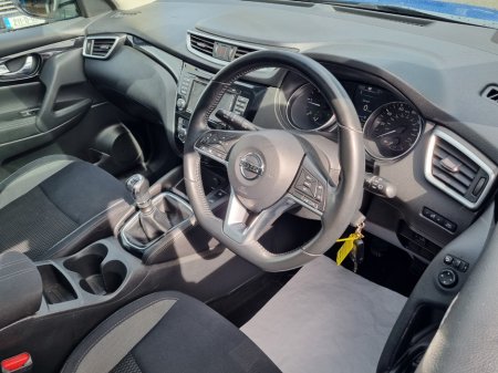 2017 Nissan Qashqai - thumbnail 12