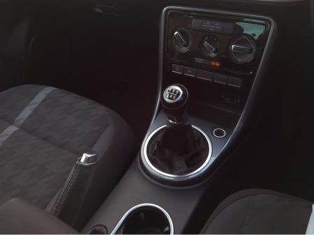 2017 Volkswagen Beetle 1.2TSI DESIGN **SUNROOF** - FINANCE AVAILABLE - CALL US TODAY ON 01 492 6566 OR 087-092 5525 €12,950 thumbnail