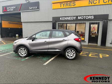 2016 Renault Captur INTENSE 1.5 DCI 90 EU6M 4DR €9,500 thumbnail