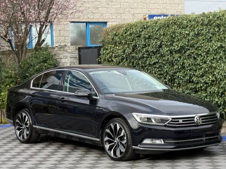 2018 Volkswagen Passat - thumbnail 17