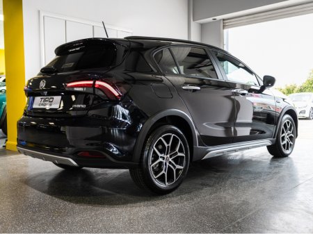 2025 Fiat Tipo CROSS 1.5 MHEV 130HP €32,995