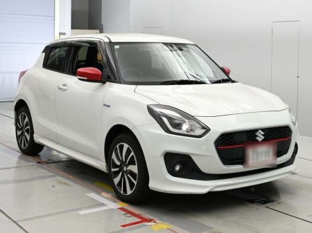 2019 Suzuki Swift RS 4WD AUTOMATIC MHEV 1.2 PETROL //REVERSE CAMERA//ADAPTIVE CRUISE CONTROL//KEYLESS ENTRY//