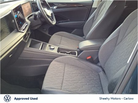 2024 Volkswagen Tiguan - thumbnail 4