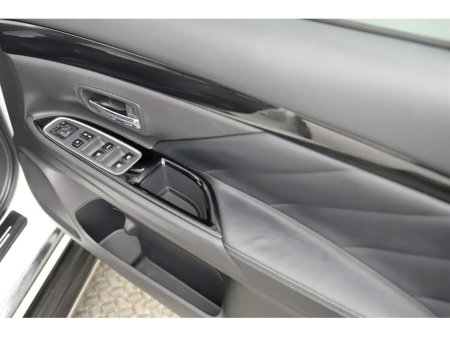 2016 Mitsubishi Outlander 2.0 PHEV 4WD 5SEATS 160BHP *LEATHER*EL.SUNROOF*360 PAN CAM* €17,490 thumbnail