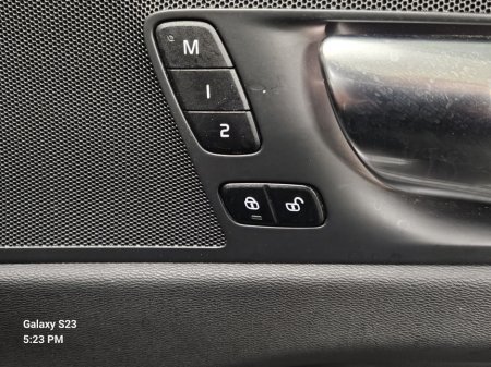 2023 Volvo XC60 T6 PHEV PLUS DARK AWD 5DR AUTO €53,950 thumbnail