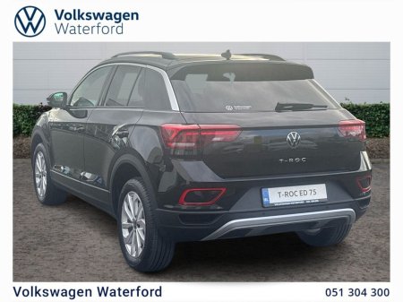 2026 Volkswagen T-Roc EDITION 75 2.0TDI M6F 116HP €40,184 thumbnail