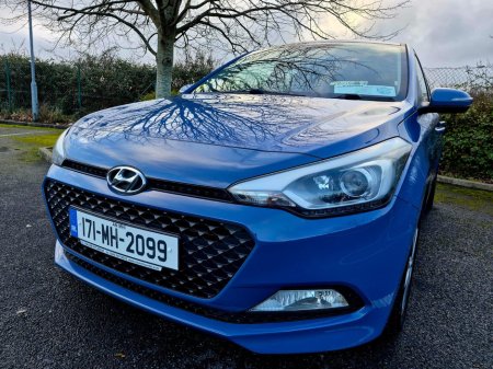 2017 Hyundai i20 1.2 Deluxe €7,999 thumbnail