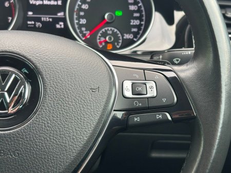 2017 Volkswagen Golf 1.4 HIGHLINE PETROL AUTO 12 MONTH WARRANTY €15,995 thumbnail