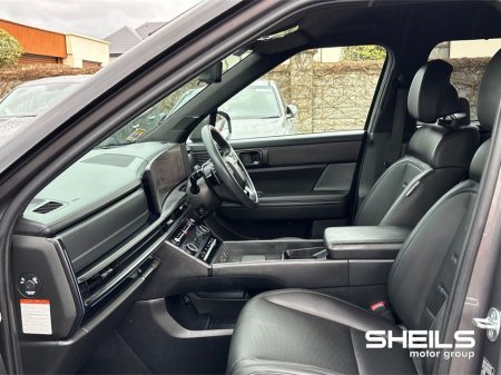 2024 Hyundai Santa Fe 1.6 PHEV 4WD Premium Calligraphy €58,950 thumbnail