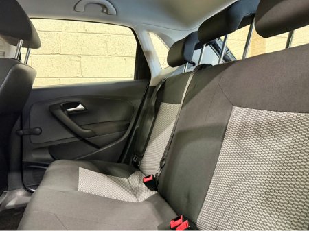 2014 Volkswagen Polo - thumbnail 15