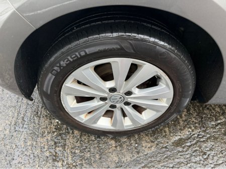 2015 Volkswagen Golf CL 1.6 TDI D7F 110HP 5DR AUTO €12,990 thumbnail