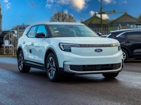 2026 Ford Explorer Select/Premium - 0% Interest, Free Home Charger, 5 Years service plan, 8 Years battery warranty thumbnail