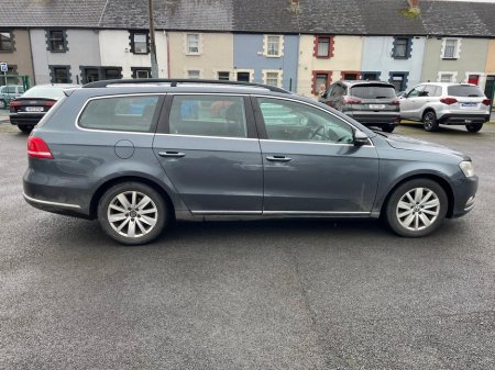 2014 Volkswagen Passat - thumbnail 5