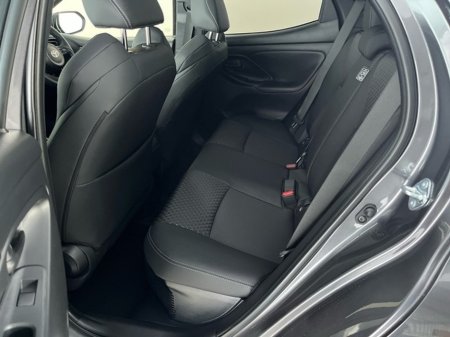 2026 Toyota Yaris - thumbnail 7