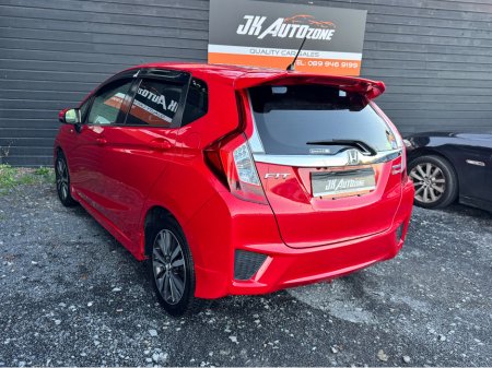 2014 Honda Fit 1.5 HYBRID AUTO €8,995
