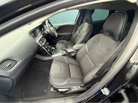 2019 Volvo V40 MOMENTUM - D4 2.0L DIESEL - AUTO - 12M WARRANTY - CAR: 1616 thumbnail