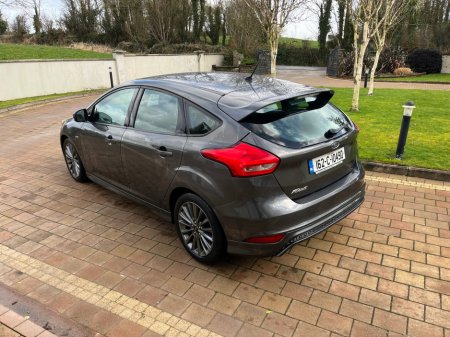 2016 Ford Focus ST-LINE 120PS 5DR €11,250 thumbnail