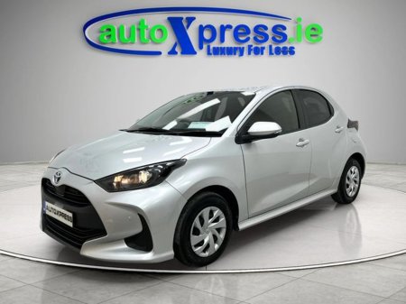 2021 Toyota Yaris - thumbnail 15