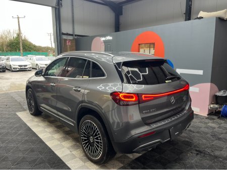 2021 Mercedes-Benz EQA - thumbnail 3