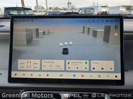 2026 Leapmotor B10 B10 Design €32,500 thumbnail