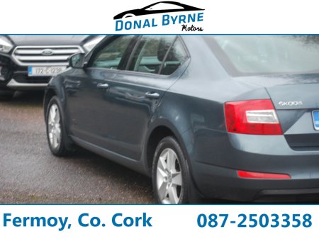 2017 Skoda Octavia AMBITION 1.6 TDI 90HP 4 4DR €11,950 thumbnail