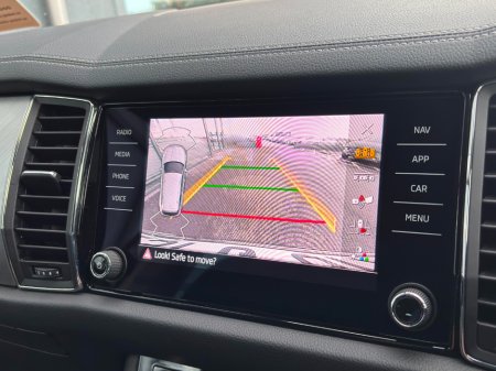 2023 Skoda Kodiaq 2.0TDi Ambition DSG 150HP €41,995 thumbnail