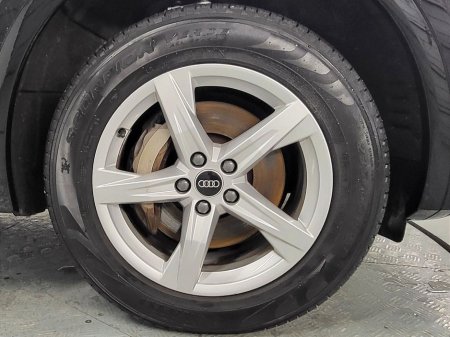 2023 Audi Q5 50 TFSI e 299HP S tronic quattro SE €47,975 thumbnail