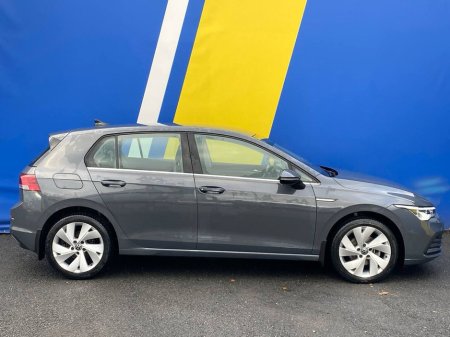 2022 Volkswagen Golf STYLE 1.5 TSI // APPLE CARPLAY/ANDROID AUTO // REVERSE CAMERA // 17