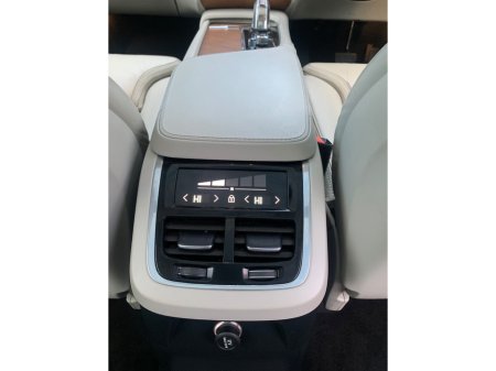 2019 Volvo XC90 - thumbnail 18