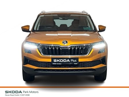 2023 Skoda Karoq Ambition 1.0TSI 110BHP - Parking Sensors - Climate Control - Cruise Control - Auto Lights/Wipers - Apple CarPlay/Android Auto €29,950 thumbnail