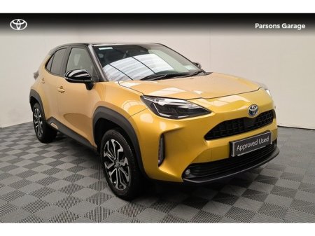 2024 Toyota Yaris Cross CROSS LUNA SPORT 4DR AUTO €30,995 thumbnail
