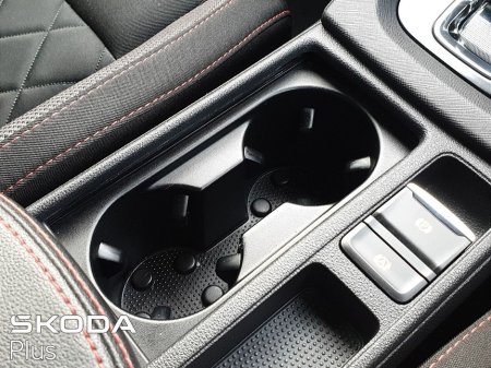 2022 Skoda Octavia RS 1.4TSI 245bhp DSG €35,950 thumbnail