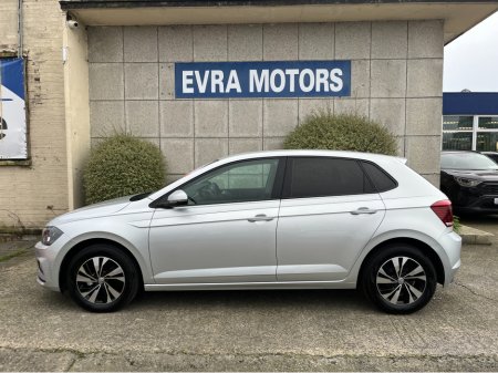 2018 Volkswagen Polo COMFORTLINE AUTOMATIC 1.0 PETROL //REVERSE CAMERA//CARPLAY// €14,950 thumbnail