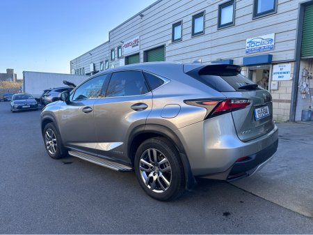 2015 Lexus NX 300 h - thumbnail 6