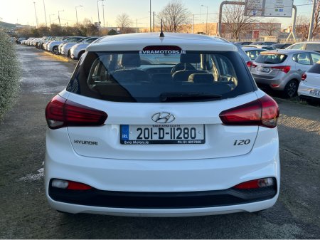 2020 Hyundai i20 ACTIVE CLASSIC 1.2 PETROL €13,950 thumbnail