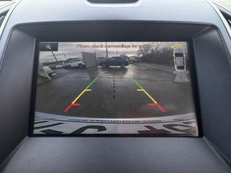 2017 Ford Galaxy TITANIUM 2.0 TD 150PS 6SPEED FWD 4DR €15,800 thumbnail