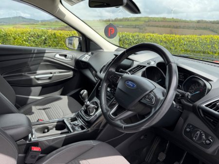 2019 Ford Kuga - thumbnail 11