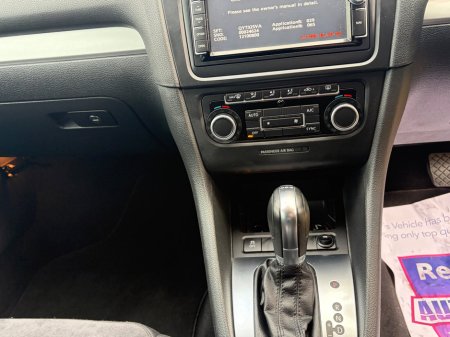 2012 Volkswagen Golf - thumbnail 8