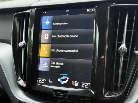 2018 Volvo XC60 - thumbnail 14