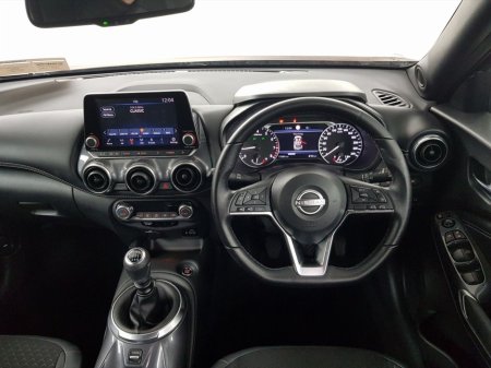 2024 Nissan Juke - thumbnail 3